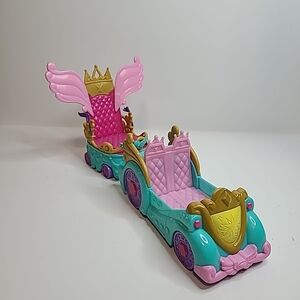 My Little Pony Royal Carriage with Pink and Gold Details
